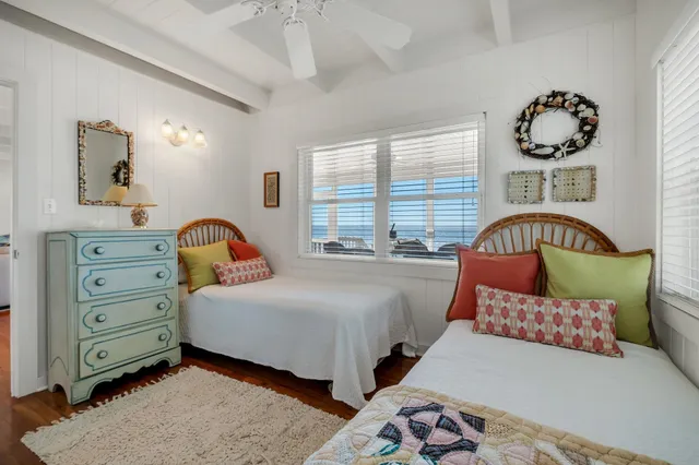 $1,289,000 | 1669 Alligator Drive, Alligator Point, FL 32346