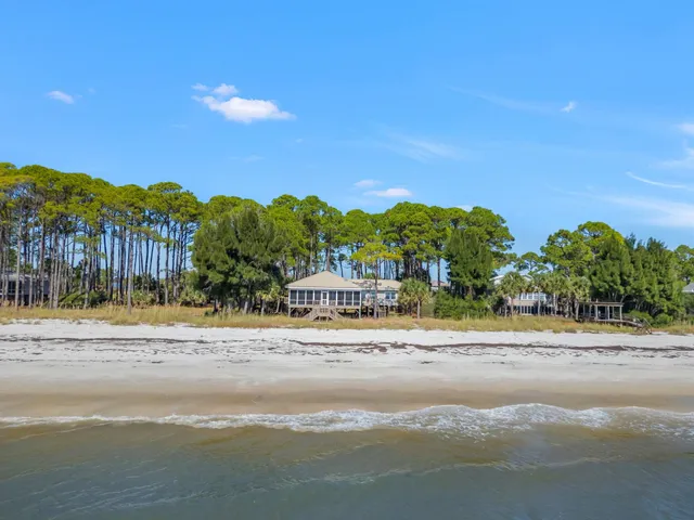 $1,289,000 | 1669 Alligator Drive, Alligator Point, FL 32346