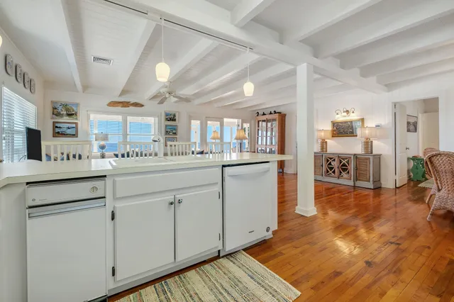 $1,289,000 | 1669 Alligator Drive, Alligator Point, FL 32346