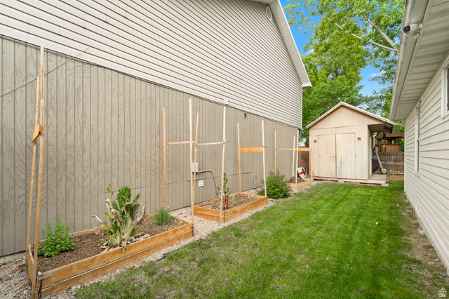 474 North 2330th Street West Provo, UT 84601 - Photo 27 of 33