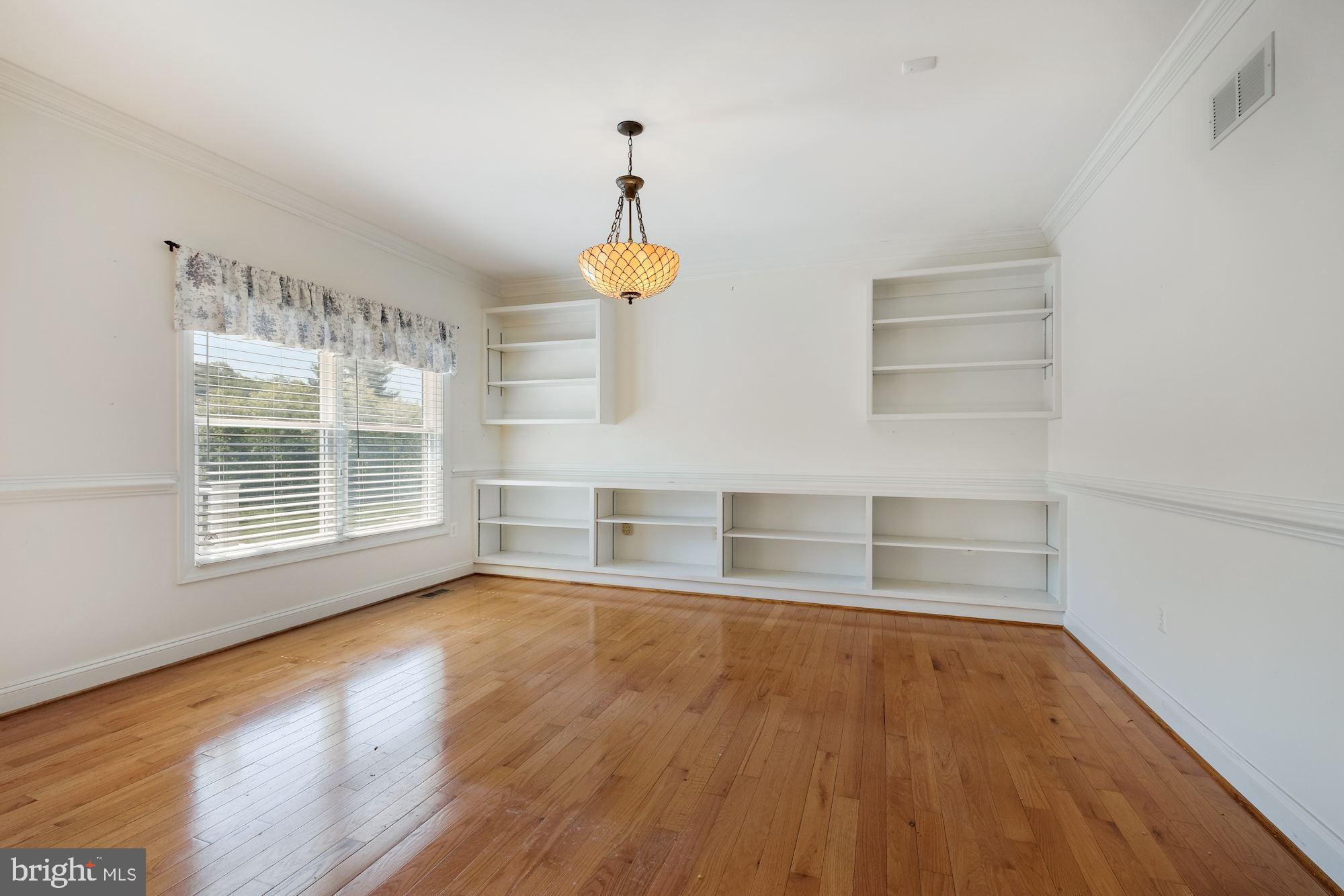 6323 South Clifton Road Frederick, MD 21703 - Photo 14 of 55
