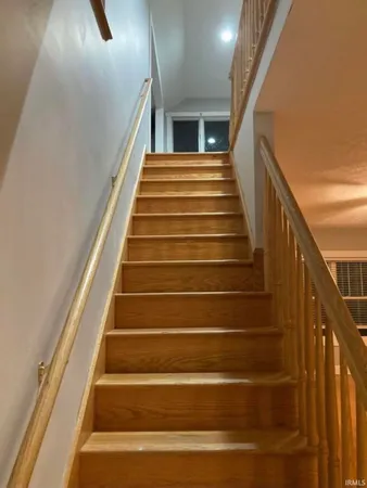 $2,300 | 4445 South Walnut Street, Bloomington, IN 47401
