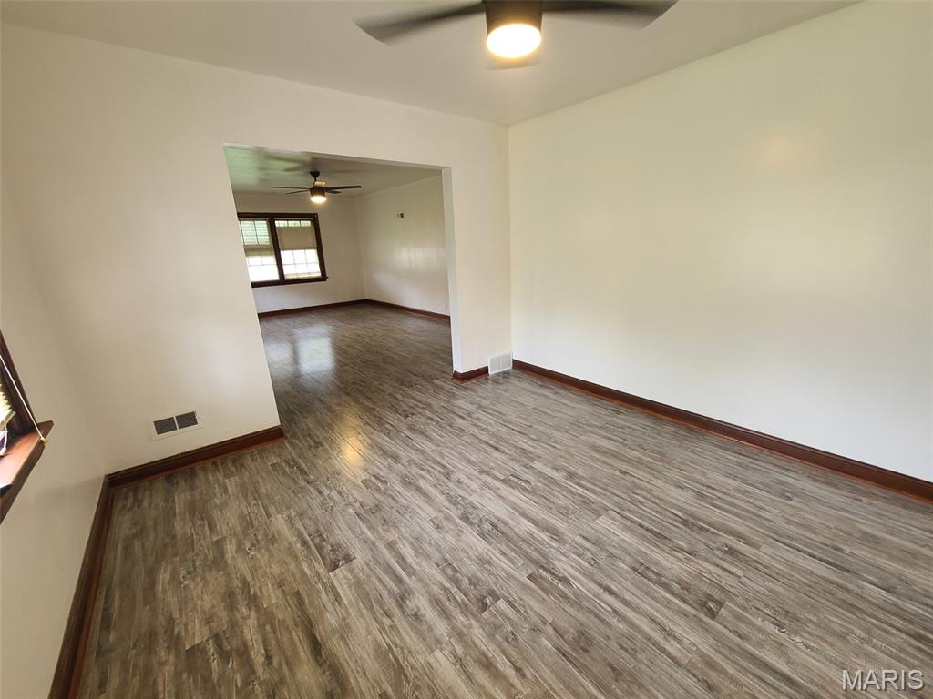 1330 Chambers Road Ferguson, MO 63135 - Photo 5 of 24