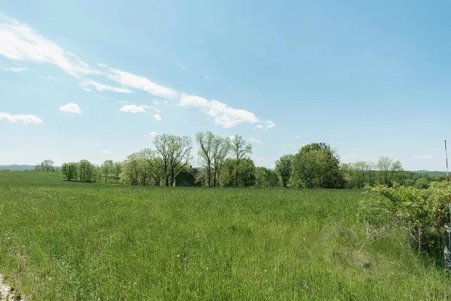 $75,000 | 52601 Monroe Lane, Wauzeka, WI 53826