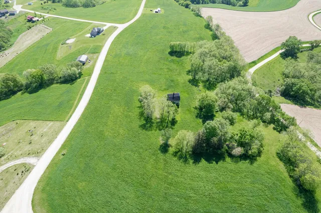 $75,000 | 52601 Monroe Lane, Wauzeka, WI 53826