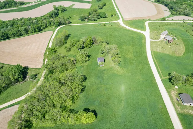 $75,000 | 52601 Monroe Lane, Wauzeka, WI 53826