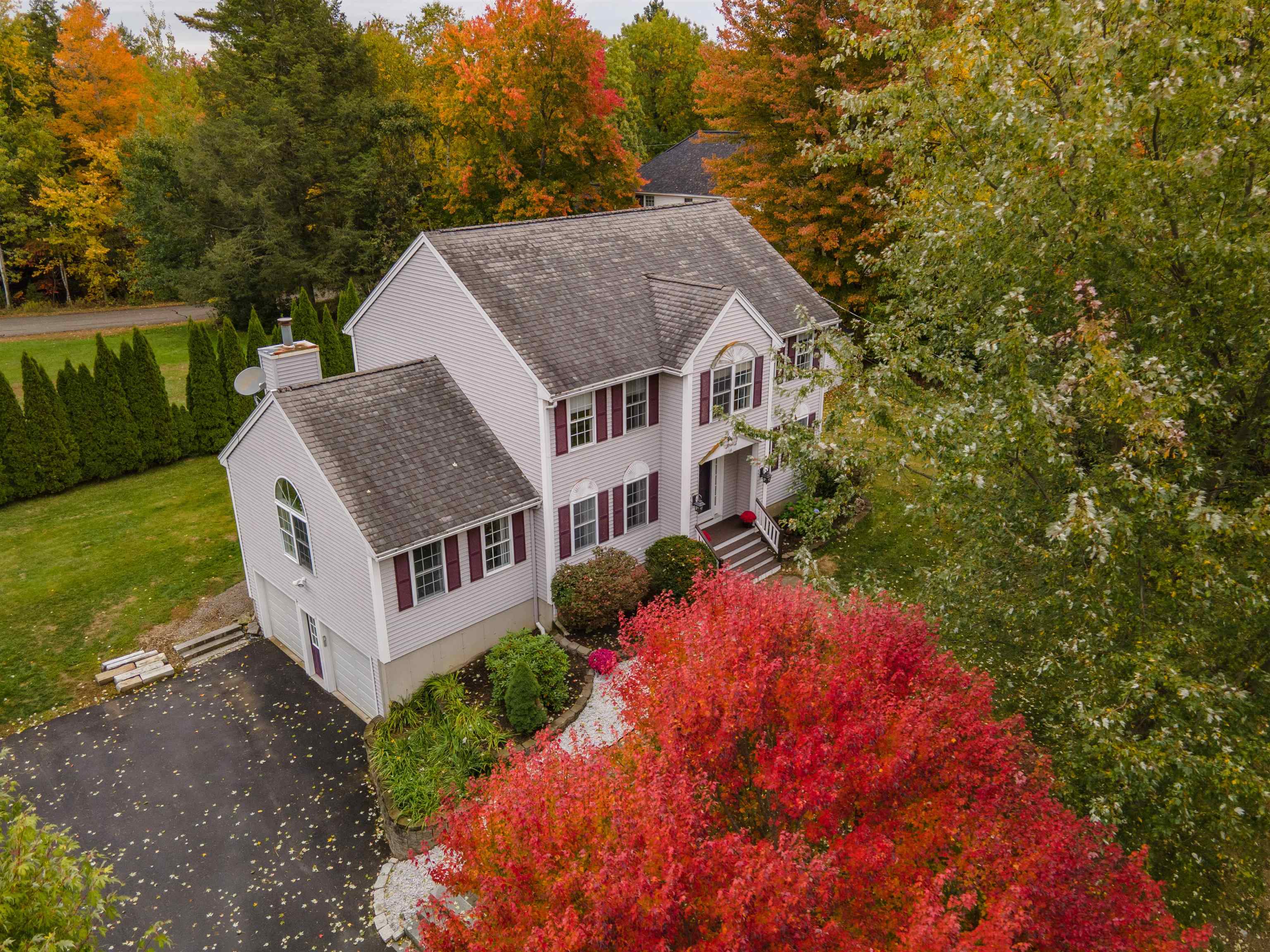 23 Bayberry Road Chester, NH 03036 - Photo 5 of 32