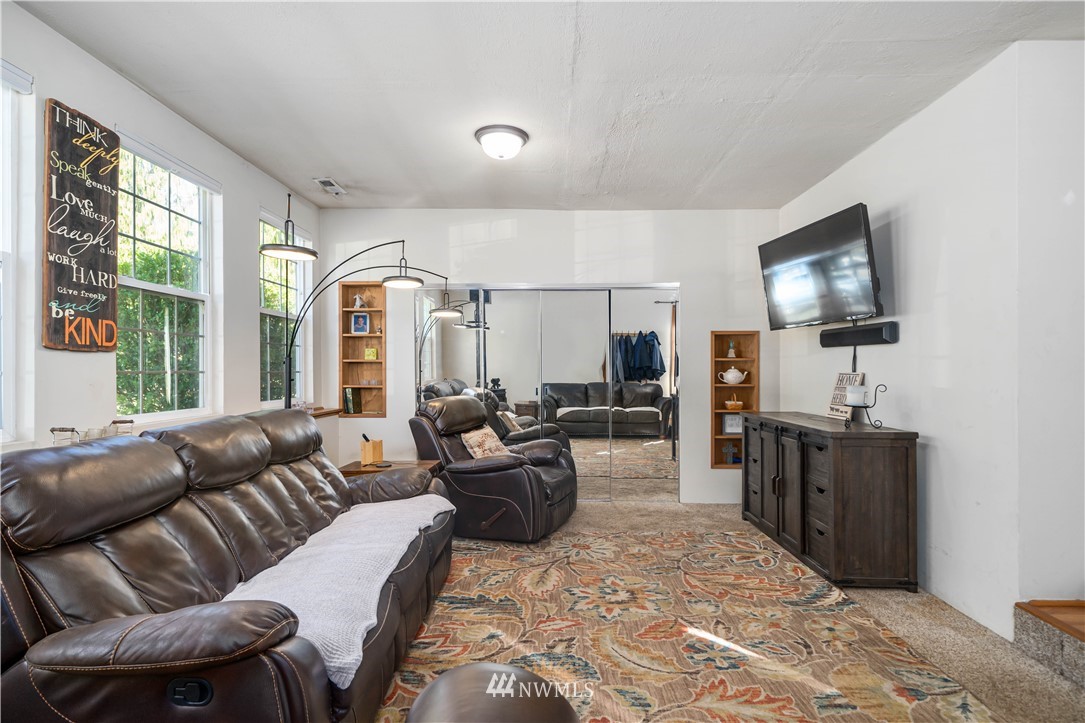 18943 Cook Road Southeast Yelm, WA 98597 - Photo 22 of 39 Gallery Image 22