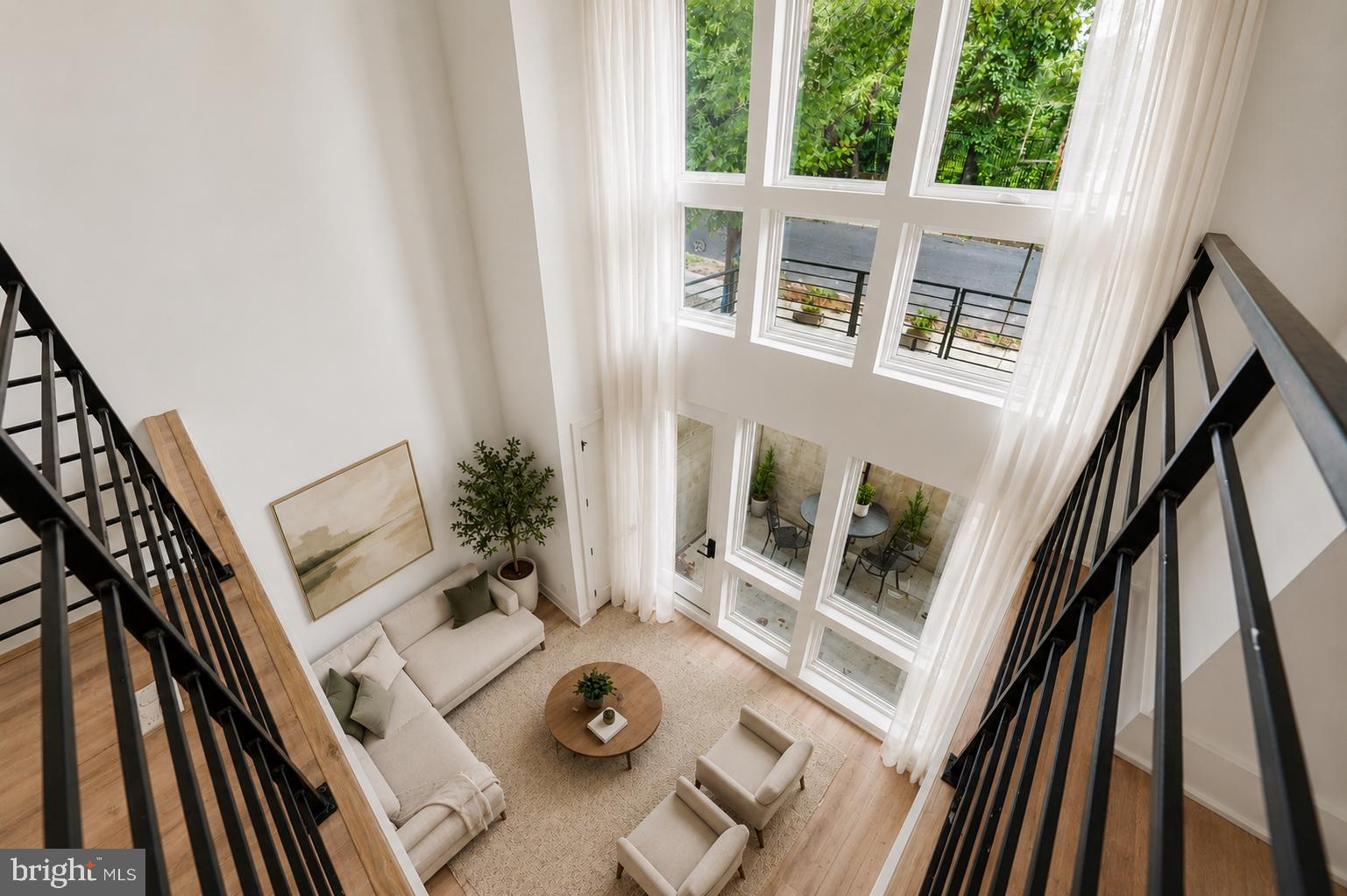 2105 M Street Northeast, Unit 1 Washington, DC 20002 - Photo 3 of 28 Gallery Image 3