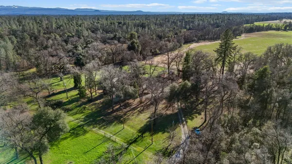 $682,000 | 11131 Sara Drive, Redding, CA 96003