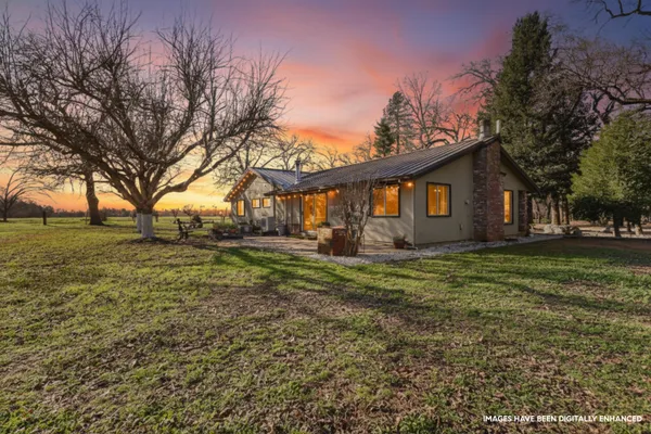 $682,000 | 11131 Sara Drive, Redding, CA 96003