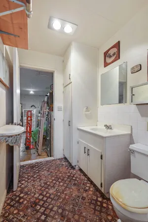 $682,000 | 11131 Sara Drive, Redding, CA 96003