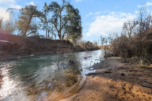 $649,900 | 11131 Sara Drive, Redding, CA 96003