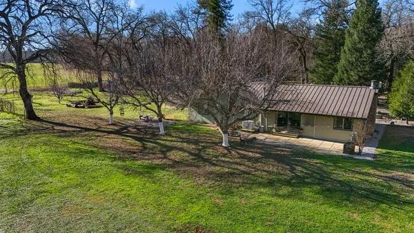 $682,000 | 11131 Sara Drive, Redding, CA 96003