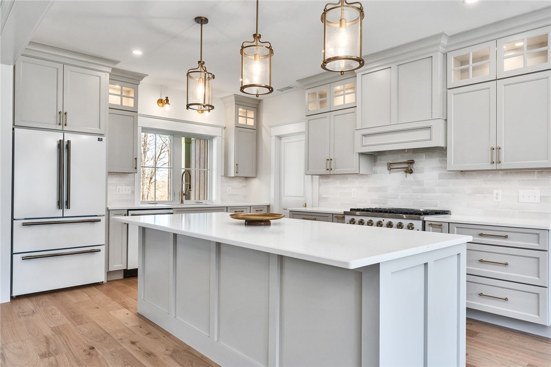 63 Forrest Lane Charlestown, RI 02813 - Photo 5 of 47