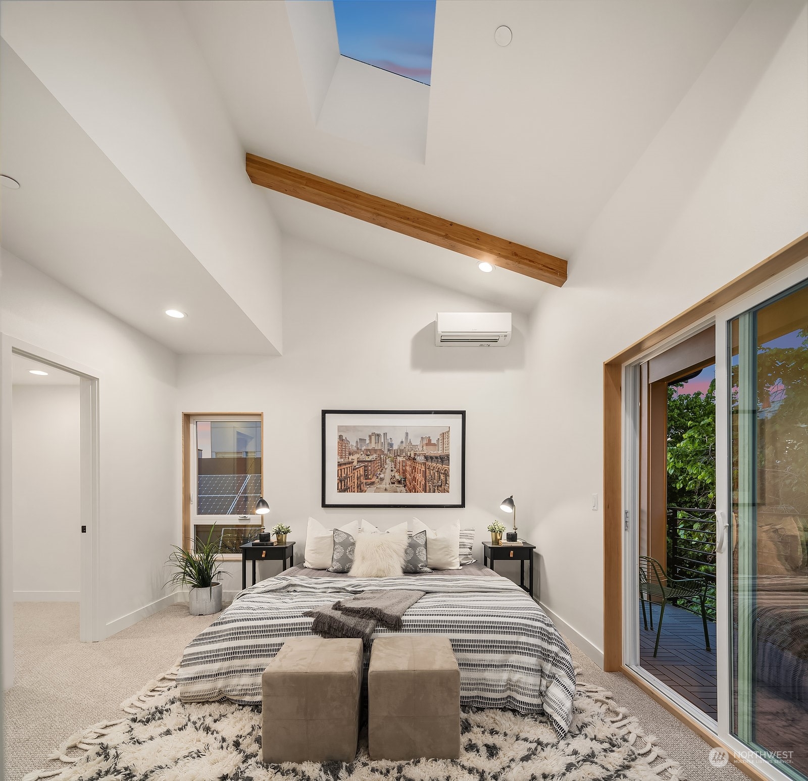 911 14th Avenue, Unit A Seattle, WA 98122 - Photo 17 of 33 a living room with furniture and large window