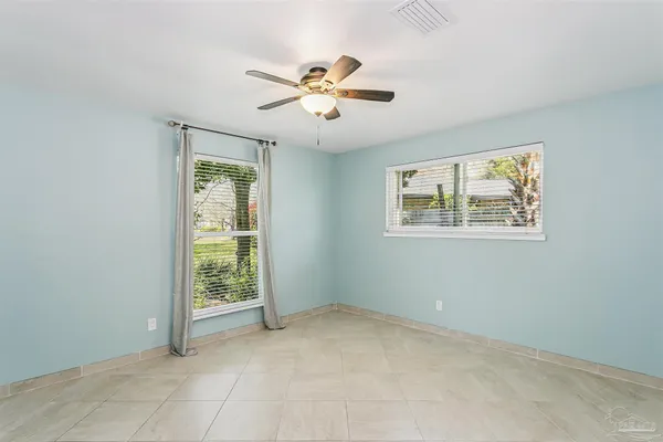 $715,000 | 424 Dracena Way, Gulf Breeze, FL 32561