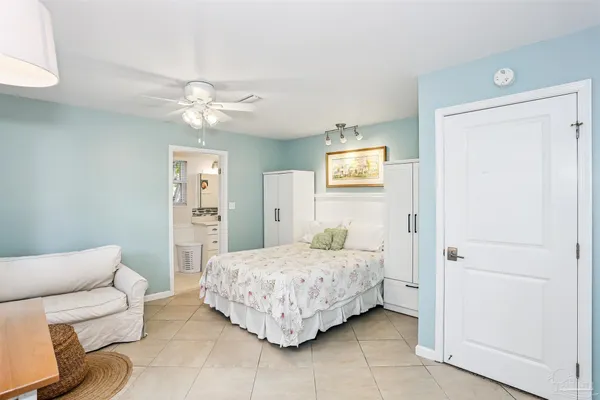 $715,000 | 424 Dracena Way, Gulf Breeze, FL 32561