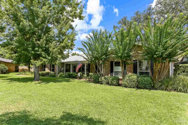 $715,000 | 424 Dracena Way, Gulf Breeze, FL 32561