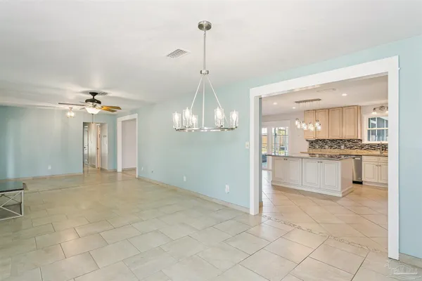 $715,000 | 424 Dracena Way, Gulf Breeze, FL 32561