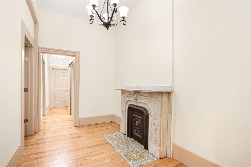 52 Mattoon Street, Unit 1 Springfield, MA 01105 - Photo 10 of 31 Gallery Image 10
