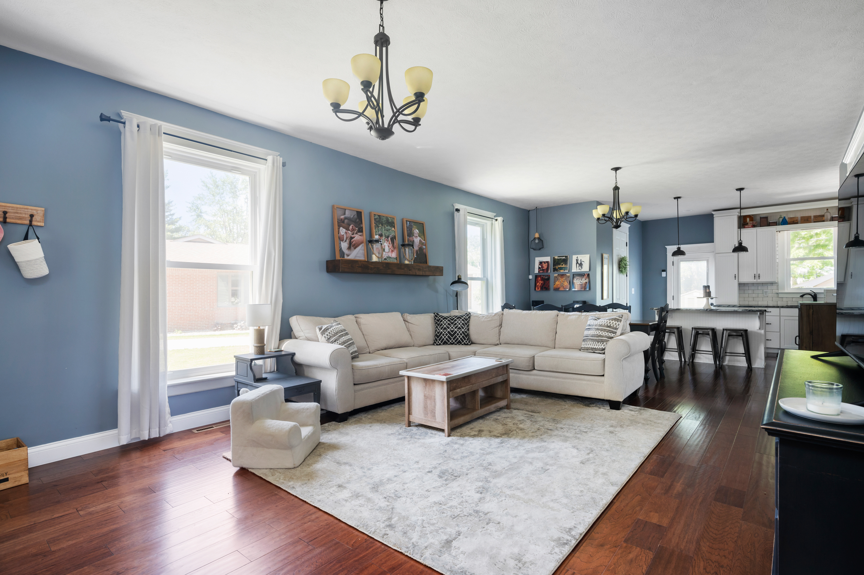 302 South Pendleton Avenue Pendleton, IN 46064 - Photo 4 of 26 Gallery Image 4