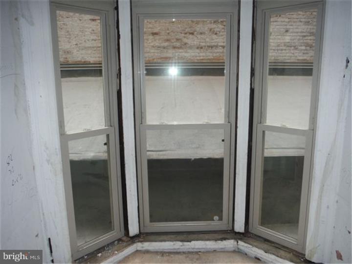 421 Chestnut Street, Unit 204 Philadelphia, PA 19106 - Photo 18 of 18