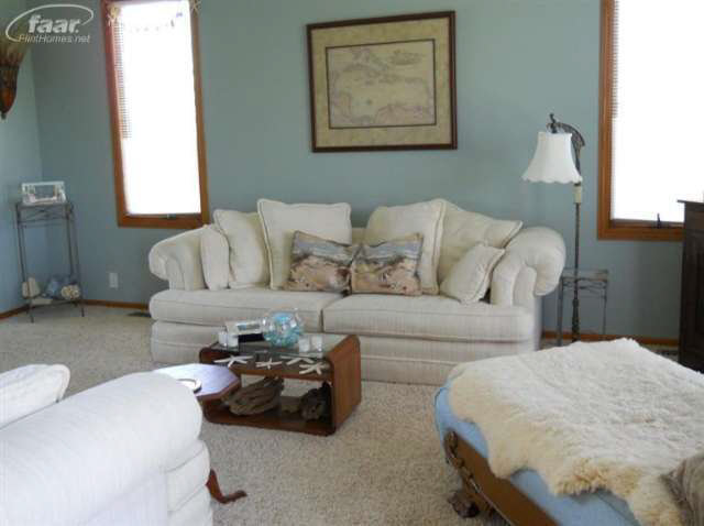4239 North Oak Road Davison, MI 48423 - Photo 40 of 75 21122469-39.JPG