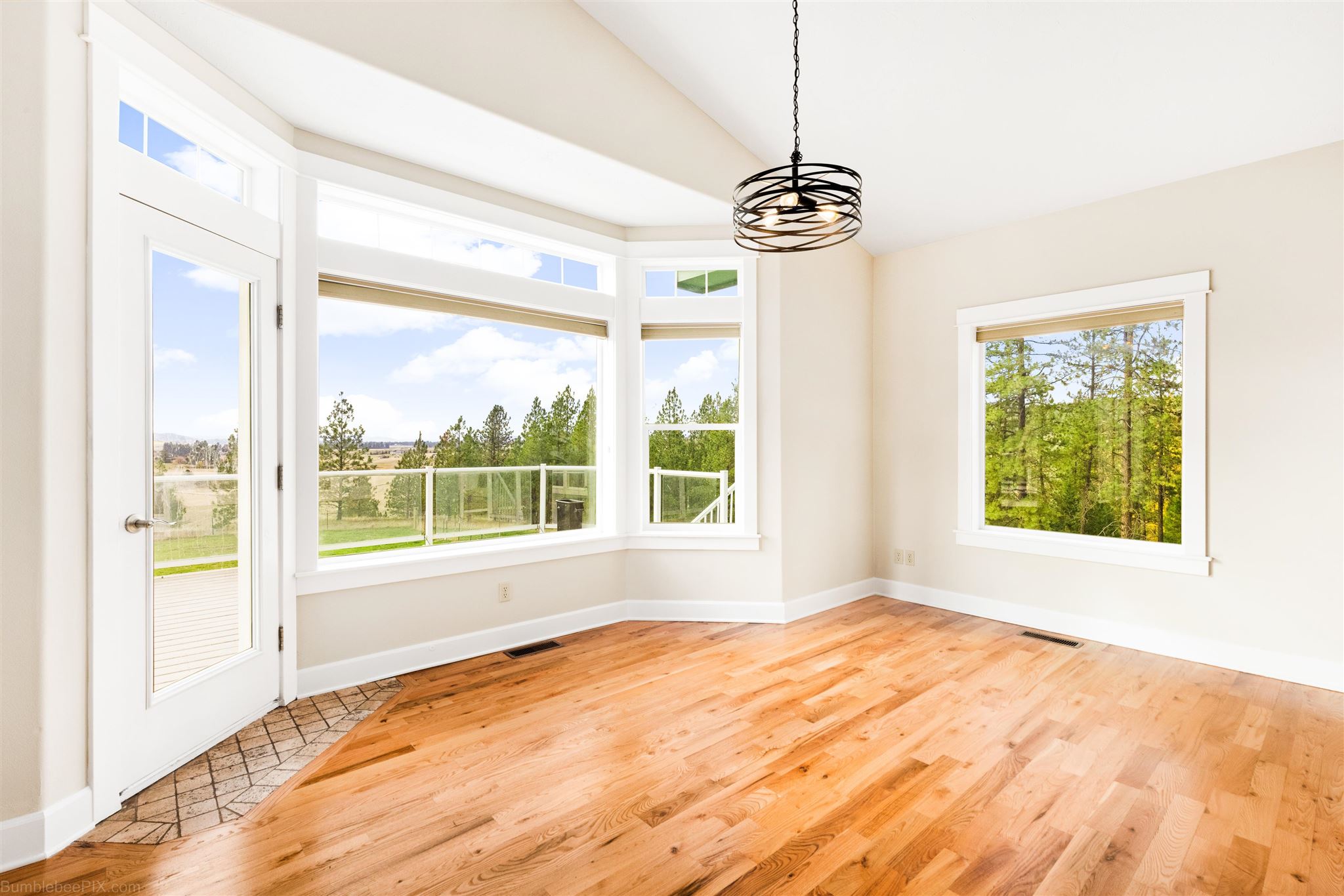 11607 East Taylor Road Mead, WA 99021 - Photo 11 of 49