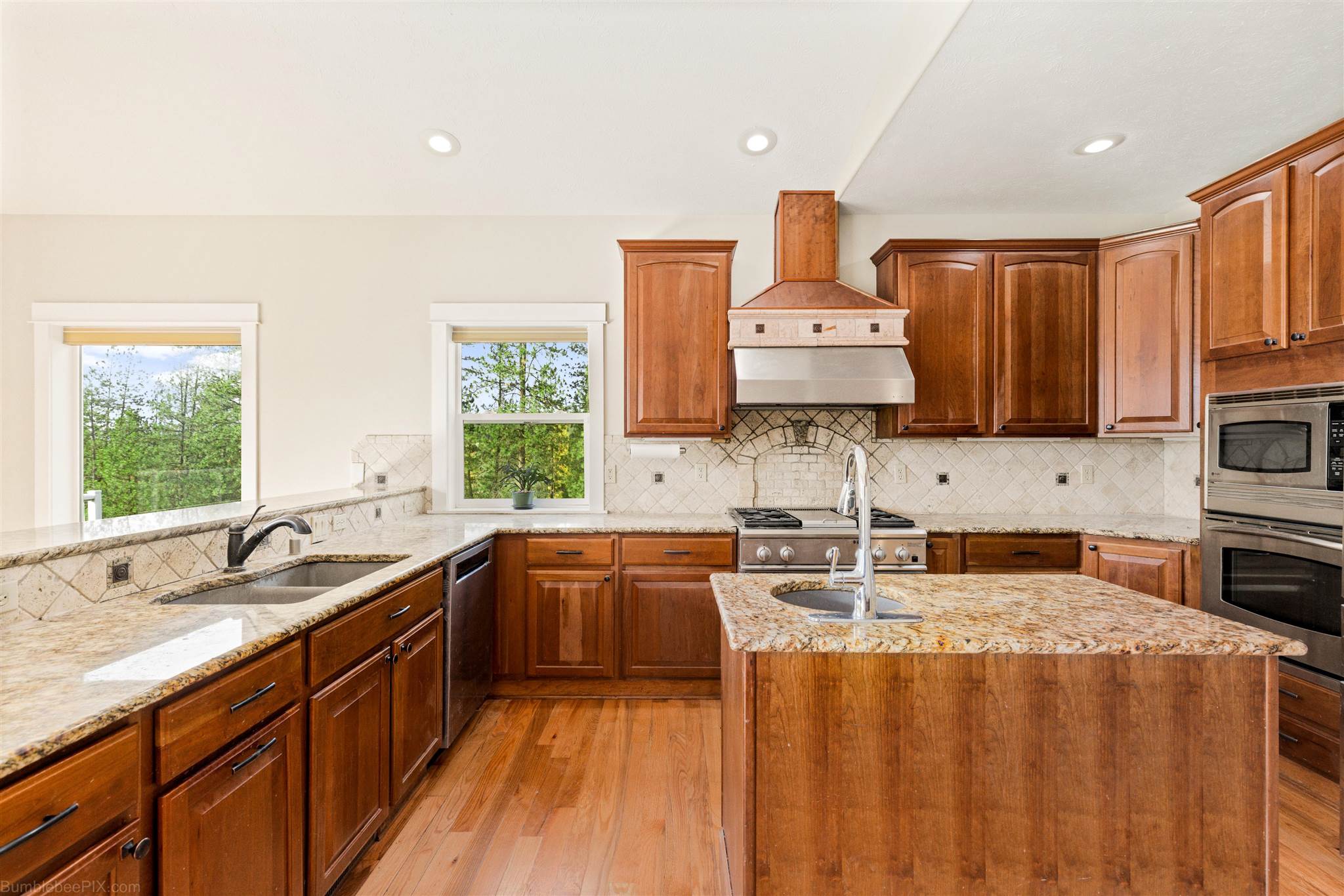 11607 East Taylor Road Mead, WA 99021 - Photo 13 of 49