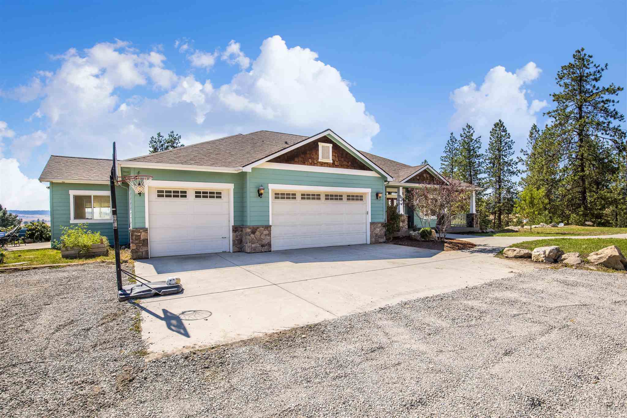 11607 East Taylor Road Mead, WA 99021 - Photo 3 of 49