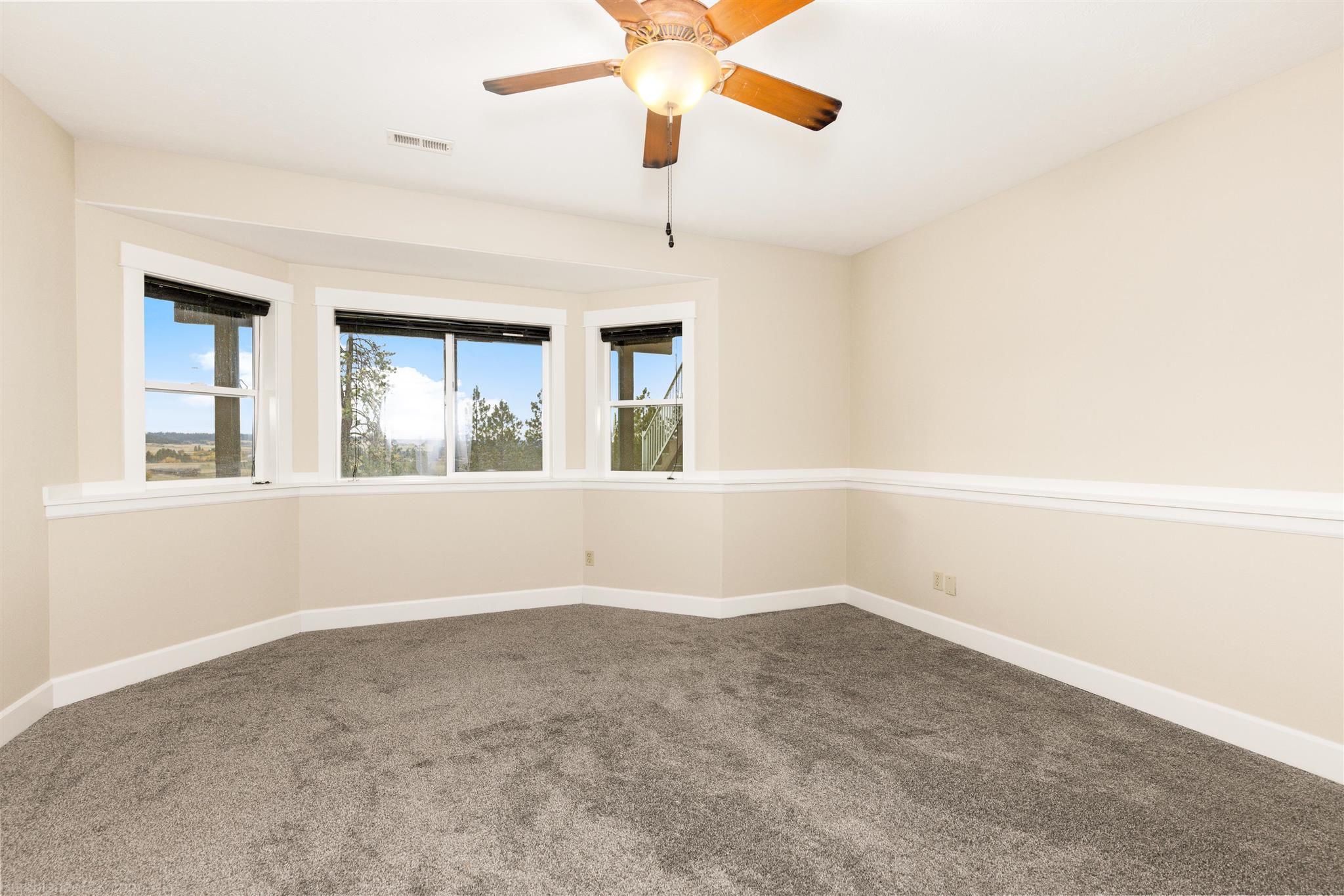 11607 East Taylor Road Mead, WA 99021 - Photo 32 of 49