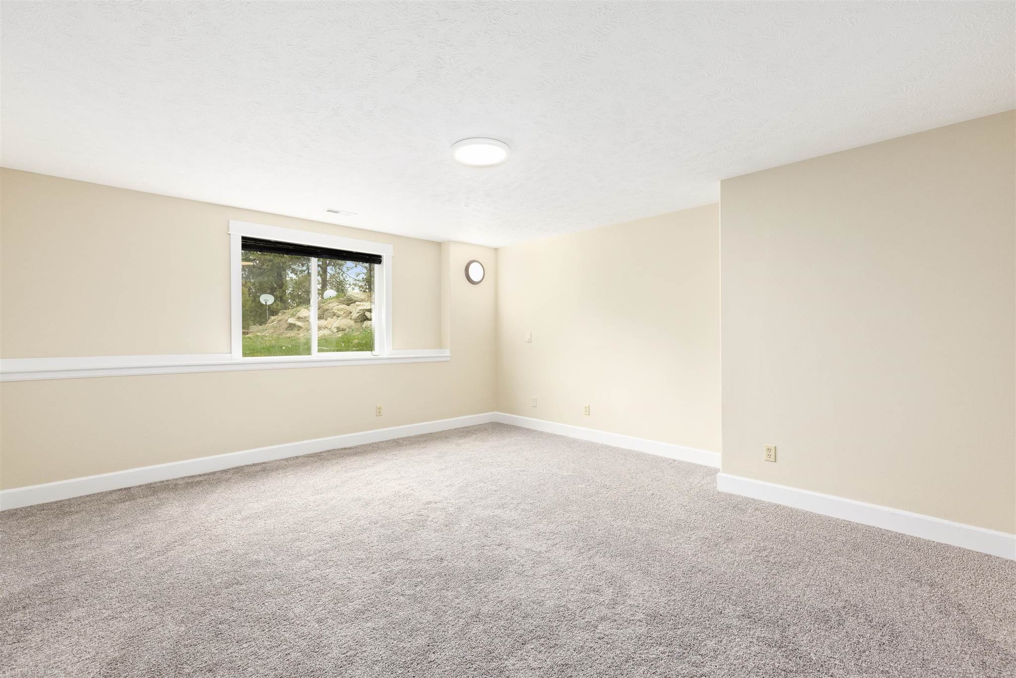 11607 East Taylor Road Mead, WA 99021 - Photo 33 of 49