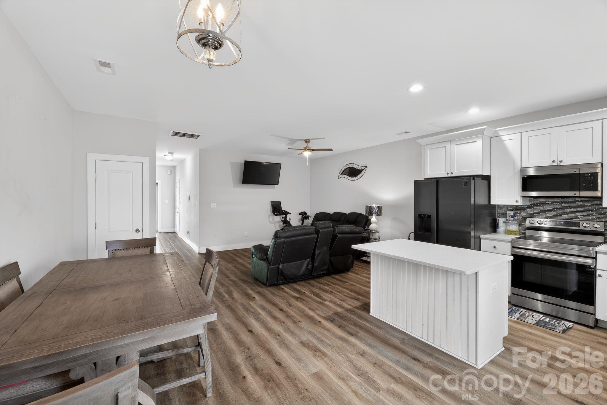 1048 McLain Road Kannapolis, NC 28083 - Photo 3 of 12