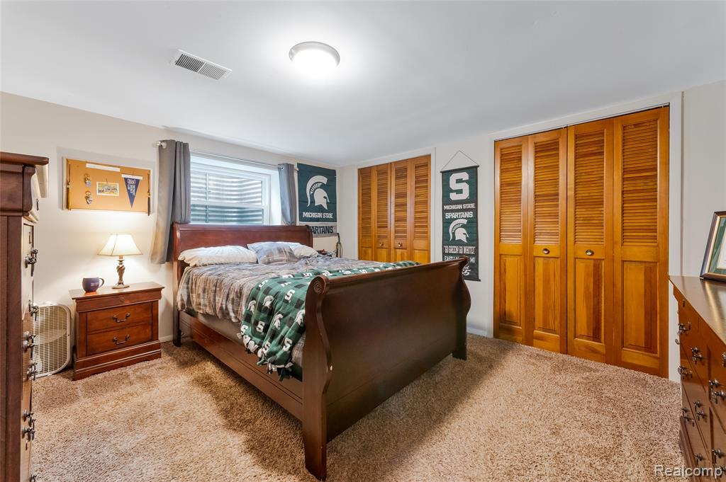 355 Sanders Road Oxford, MI 48371 - Photo 32 of 56