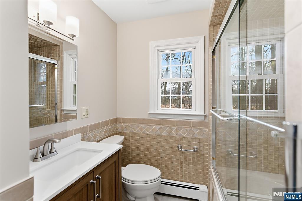 72 Prospect Street, Unit 1 Paramus, NJ 07652 - Photo 15 of 21