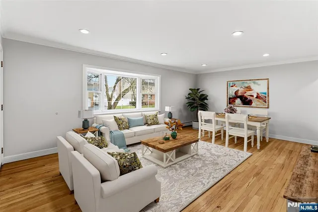 $3,500 | 72 Prospect Street, Unit 1, Paramus, NJ 07652