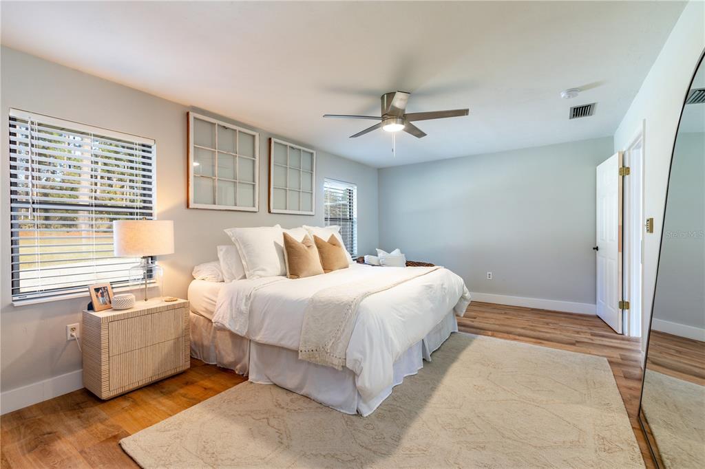 10237 Southwest 12th Place Gainesville, FL 32607 - Photo 14 of 37