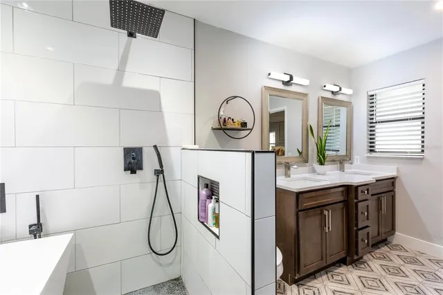 $577,000 | 10237 Southwest 12th Place, Gainesville, FL 32607