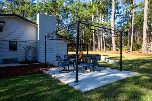 $577,000 | 10237 Southwest 12th Place, Gainesville, FL 32607