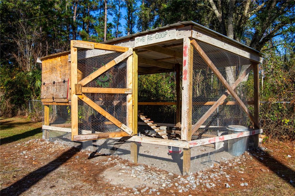 10237 Southwest 12th Place Gainesville, FL 32607 - Photo 6 of 37