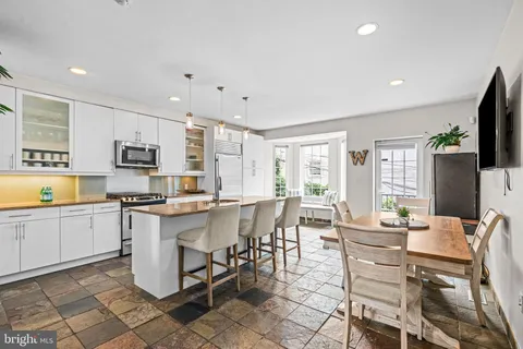$939,000 | 116 Quarry Street, Philadelphia, PA 19106