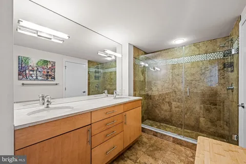 $939,000 | 116 Quarry Street, Philadelphia, PA 19106