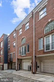 $939,000 | 116 Quarry Street, Philadelphia, PA 19106