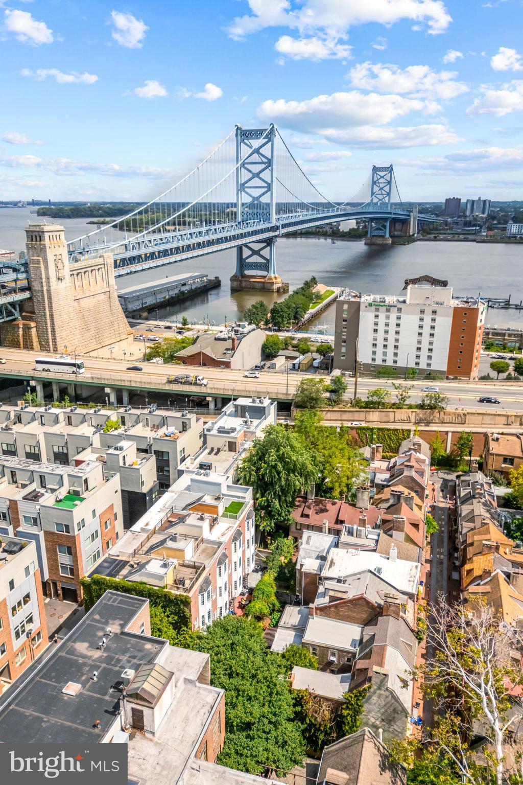 116 Quarry Street Philadelphia, PA 19106 - Photo 56 of 57 a view of a city