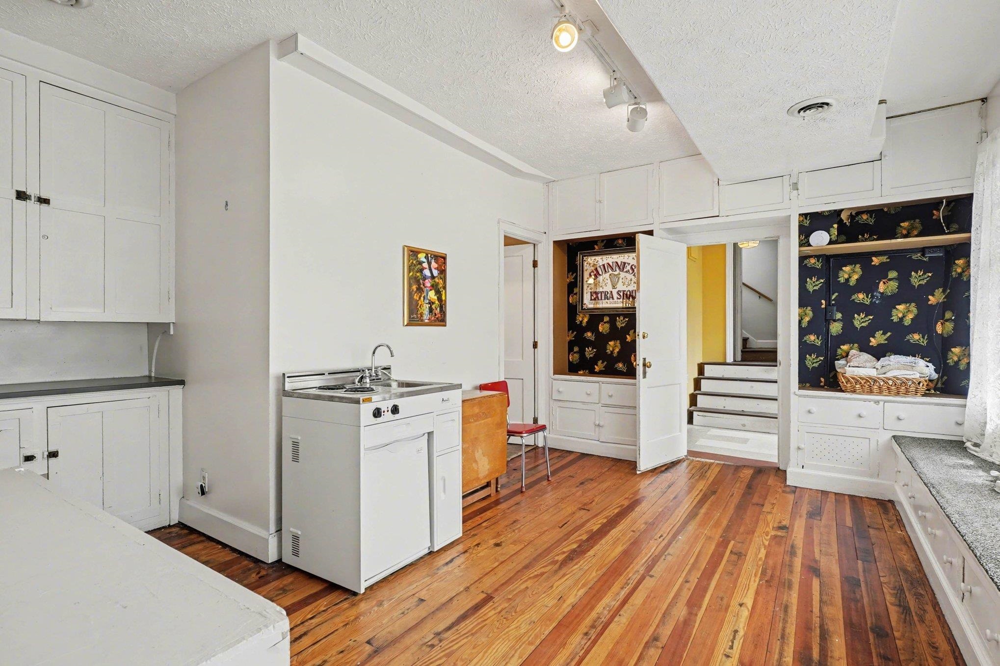2160 Center Avenue Bay City, MI 48708 - Photo 31 of 50