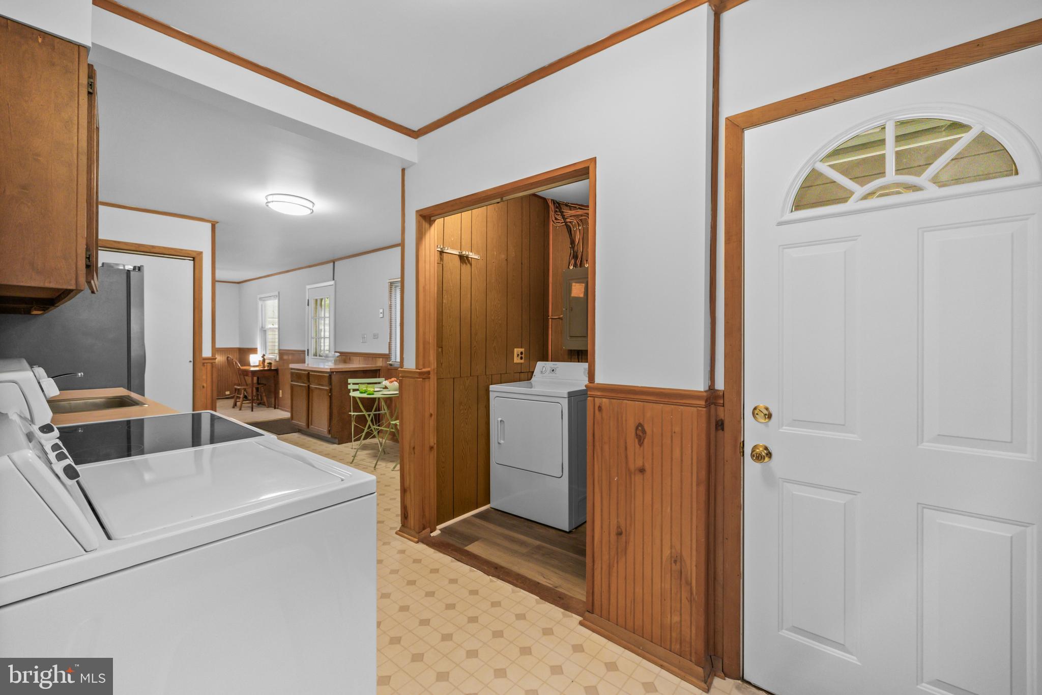 4 Russell Road Cabin John, MD 20818 - Photo 19 of 56 a view of bathroom