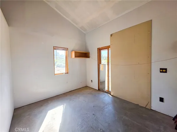 $275,000 | 7021 Quarry Road, Weed, CA 96094