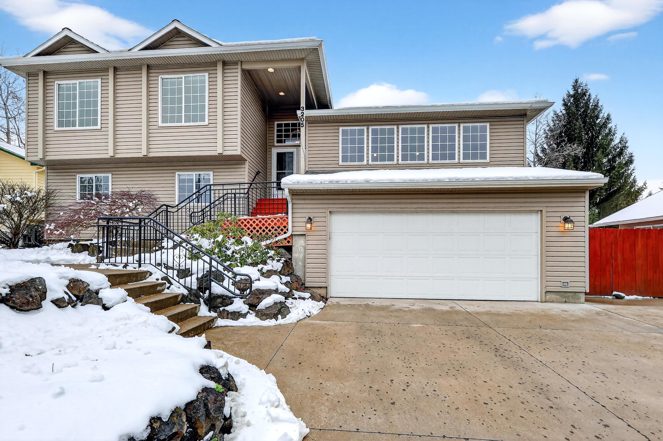 3205 West 21st Avenue Spokane, WA 99224 - Photo 3 of 50