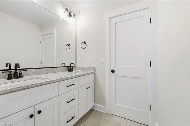 $597,837 | 264 Sandpiper Drive, Lexington, NC 27295